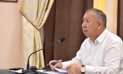 Боронов: "Коронавируска каршы күрөшүүдө зарыл болгон обьектилердин курулушу мөөнөтүндө аткарылат" 