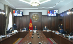 COVID-19: Өкмөттүк жыйында илдеттин экинчи толкунуна карата даярдыктар талкууланды 