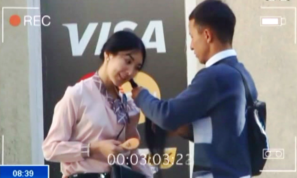 Тамаша тор: "Чачымды өрүп бериңизчи"