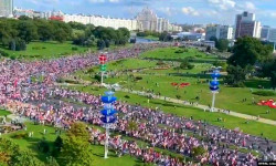 В Минске на «Марш героев» вышли больше 100 тысяч человек (видео)