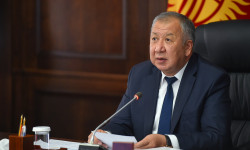 Боронов: Күз-кыш мезгилинде калк жылуулук жана жарык менен үзгүлтүксүз негизде камсыз болуусу шарт