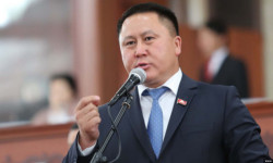  Курманкул Зулушев Башкы прокурор болуп дайындалды