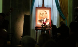 СССРдин эл артисти Артык Мырзабаевдин 90 жылдыгына арналган эскерүү концерти өттү
