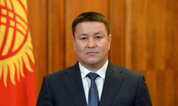 Талант Мамытов Австралия Союзунун Генерал-губернатору Д.Хёрлини Австралия күнү менен куттуктады