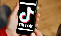 TikTok 10 жаштагы кыздын өлүмүнөн кийин Италиядагы балдардын аккаунттарын жабат