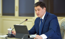 Эң зарыл айыл чарба өсүмдүктөрүнүн түрү үчүн айдоо аянттарын кеңейтүү зарыл,- Улукбек Марипов