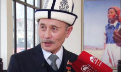 Акын, балдар жазуучусу жана котормочу Ысмайыл Кадыров 70 жашта