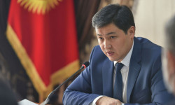 Эң маанилүүсү, муктаж балдардын саламаттыгына кам көрүү керек - Улукбек Марипов