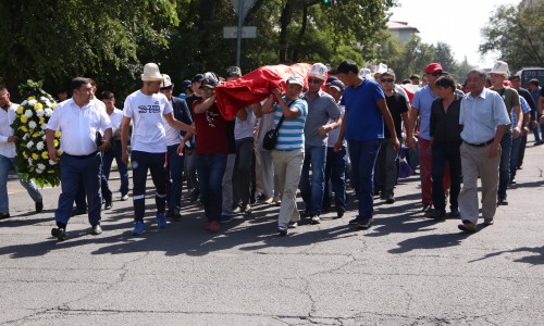 С.Саматова похоронена на Ала-Арчинском кладбище