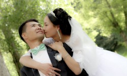 “Миң – Кыял ФМ” радиосунун диджейи Бекзат Калыбек уулу үйлөндү