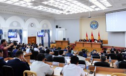 Ишкерлер ар кандай тоскоолдуктарга кабылууда