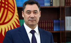 Президент Садыр Жапаров кыргызстандыктарды Балдарды коргоонун эл аралык күнү менен куттуктады