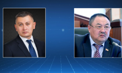 Исхак Пирматов менен Талантбек Узакбаев УКМКнын тергөө абагына 2 айга камалды