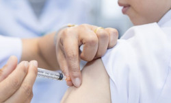 Кыргызстанда өткөн суткада коронавируска каршы вакцинаны 2 миң 546 адам алды