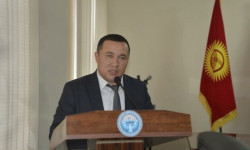 Жалал-Абад шаарынын мэри болуп Эрнисбек Ормоков бекиди 