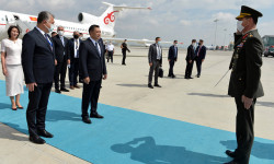 Президент Садыр Жапаров Анкара шаарына барды 