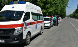 Тез жардам унаасына жол бошотпогон айдоочуларга 10 миң сомдон айып пул салынды