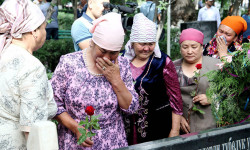 2010-жылдагы июнь коогалаңынын курмандыктары эскерилди