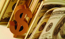 Кыргызстандын мамлекеттик карызынын көлөмү 4 млрд 933 млн долларды түздү  