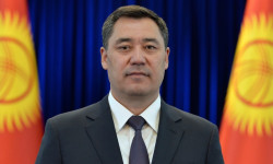 Садыр Жапаров Си Цзиньпинди жана кытай элин Кытай Коммунисттик партиясынын 100 жылдыгы менен куттуктады