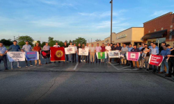 Чет өлкөдө жашаган мекендештер "Центерра Голд" компаниясына каршы акцияларын улантууда