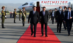 Президент Садыр Жапаровдун Тажикстанга болгон расмий иш-сапары башталды