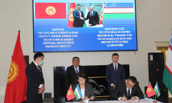 Нарын шаарында кыргыз-өзбек ишкерлеринин бизнес-форуму өттү 