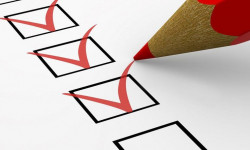 Саат 20:00дө Бишкек, Ош жана Токмок шаардык кеңештерине депутаттарды кайра шайлоо аяктады