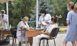 Баткенде 8500 адам эмделди