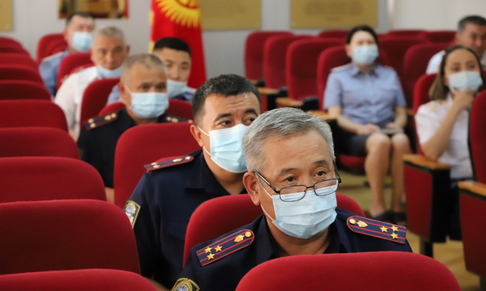 Улан Ниязбеков провел совещание по обеспечению безопасности дорожного движения