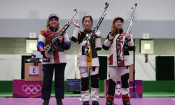 Токио Олимпиадасы: Биринчи алтын медалды кытайлык спортчу жеңди