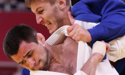 Токио Олимпиадасы: Владимир Золоев алгачкы беттешинде жеңилип калды