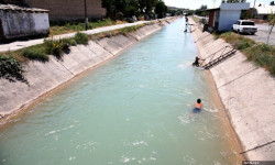 ӨКМ: Ош - Араван каналына түшүп кеткен 15 жашар кыз аман калып, эже-сиңди каза болду