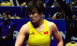 Токио Олимпиадасы: Айпери Медет кызы коло байге үчүн күрөшөт