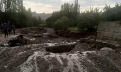 Кадамжай районунун Алыш айылында селдин кесепеттери жоюлууда 