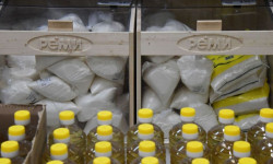 Өсүмдүк майы менен шекерге болгон баа жаздан бери көзөмөлдө - Монополияга каршы агенттиги