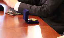 Кыргызстандык Эльдос Жетигенов эл аралык математикалык олимпиадада алтын медаль утту