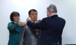 Коомдук ишмер Аскар Салымбековго Бразилиянын мамлекеттик сыйлыгы ыйгарылды 