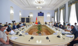 2022-2024-жылдарга өлкөнүн фискалдык саясатынын негизги багыттарынын долбоору талкууланды