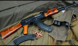 УКМК: Шамалды-Сайда аскер кызматкери өзүн-өзү төшкө аткан 