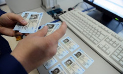 Аз камсыз болгон үй-бүлөлөргө акысыз паспорт берүү демилгеси уланууда