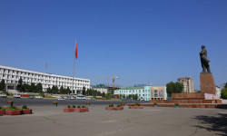 Эгемендүүлүктүн 30 жылдыгына карата Ош шаарында жалпы ишембилик өтөт