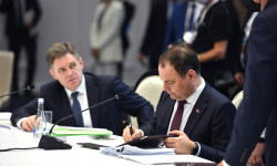 Евразиялык өкмөттөр аралык кеңешинин жыйынынын жыйынтыгы боюнча бир катар документтерге кол коюлду (тизме)