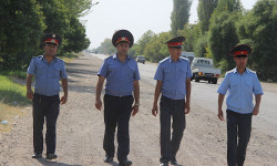 Лейлек районунда кыргыз-тажик биргелешкен кайгуул жүрүп жатат