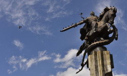 Түркияда "Манастын" айкели ачылат