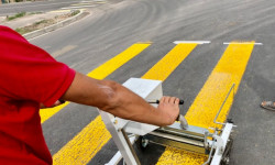 Бишкекте жол чийиндерин түшүрүүнүн жаӊы технологиялары сыноодон өтүүдө