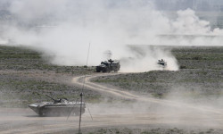 ЖККУнун аскердик машыгуулары Кыргызстанда уланууда 