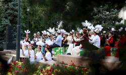 Бишкекте комуз күнүнө арналган “Таңшы комуз” иш-чарасы өттү