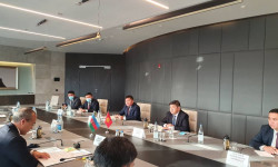 Кыргызстан-Азербайжан экономикалык алакасы талкууланды