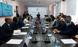 Бишкекте коомдук саламаттык сактоо жаатындагы өзгөчө кырдаалдар боюнча операциялык борбор ачылды